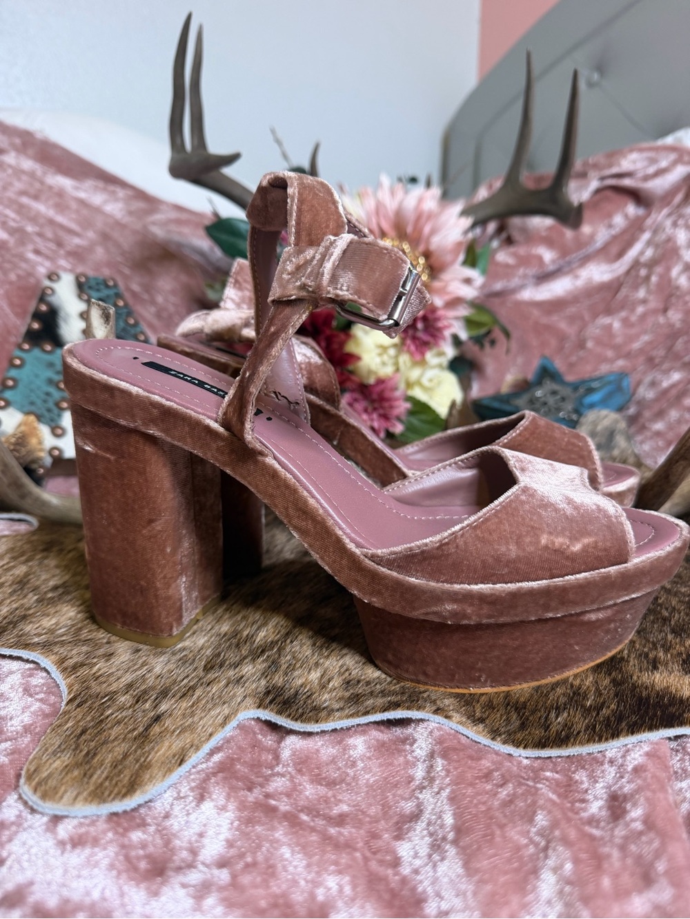 Zara Velvet Platform Sandals Y2K Chunky Heel Pink EU 38 US 7.5